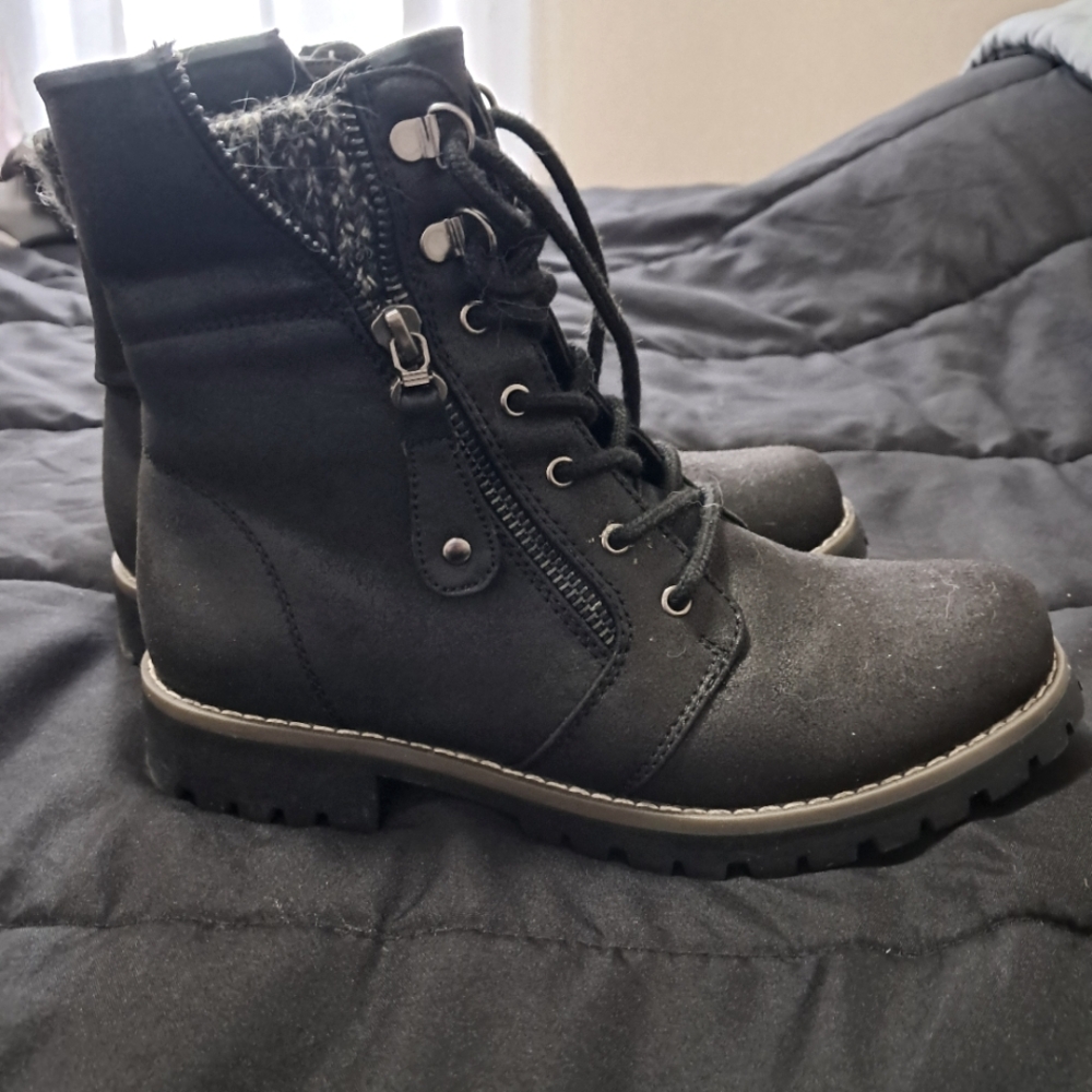 Ankle boots